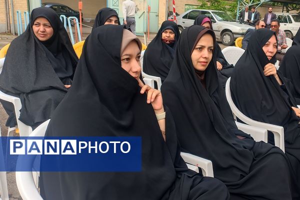 برگزاری مراسم بزرگداشت روز معلم در نیشابور 