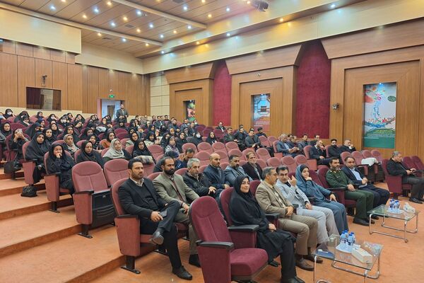 همایش فصلی مدیران مدارس شهرستان پردیس 