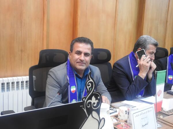 نشست هم‌اندیشی مسئولان سازمان دانش‌آموزی استان فارس روز اول