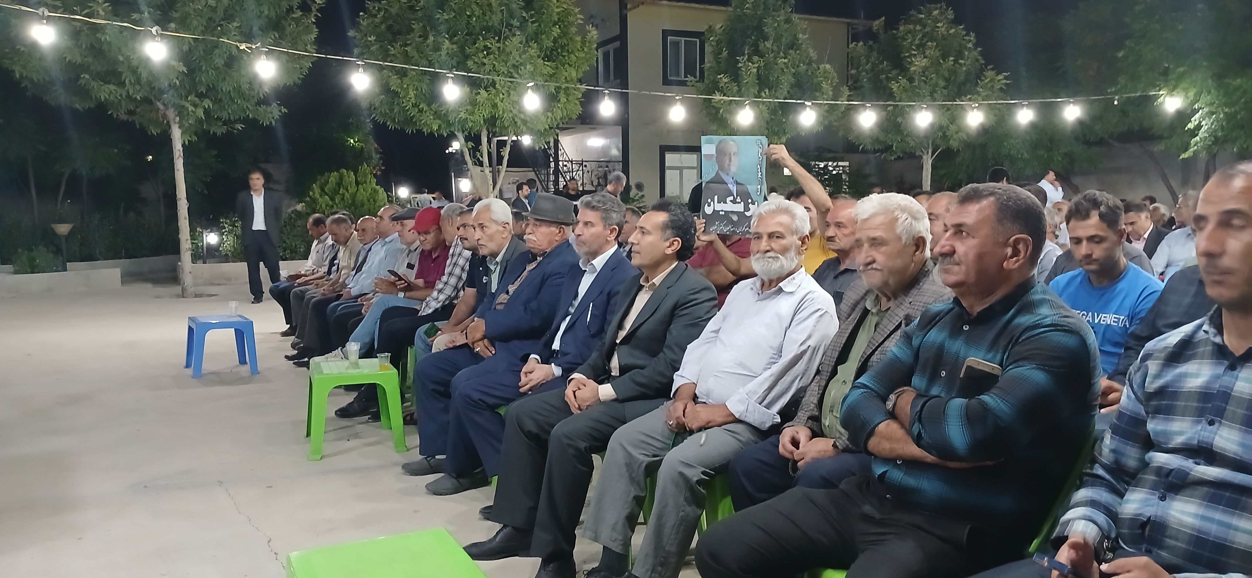 همایش بزرگ اعضای شوراهای اسلامی روستاها و دهیاران در شهرستان سملقان