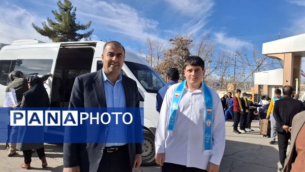 بدرقه دانش‌آموزان پسر عمره‌گذار کهگیلویه و بویراحمد 