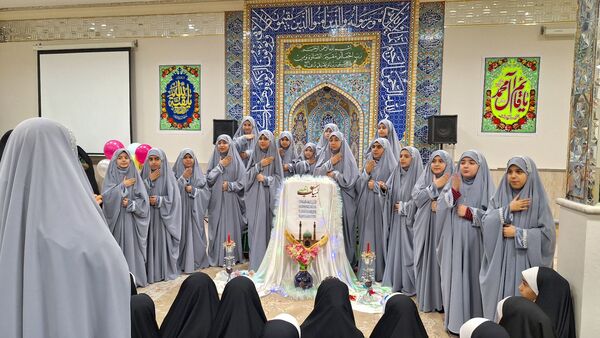 شور و شادی میلاد منجی عالم در دارالقرآن امام حسین (ع) ناحیه ۶ مشهد
