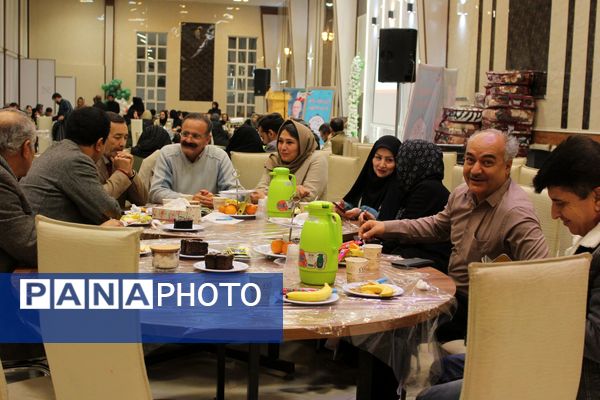  تکریم بازنشستگان در تالار مهستان شهرستان سملقان