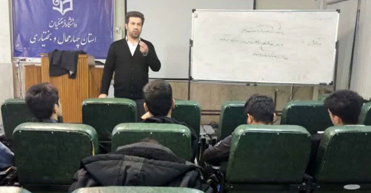 یادگیری «آیین نگارش» از ضروریات نوشتن است