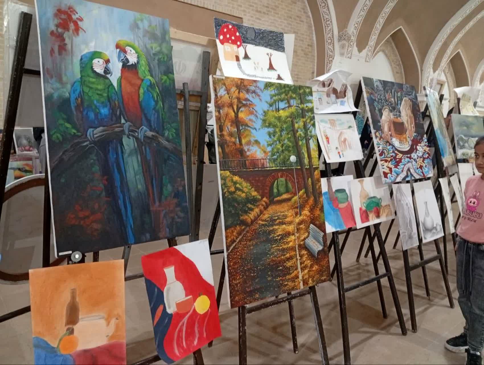 اختتامیه جشنواره هنری «فردا» و نمایشگاه آثار دانش‌آموزان ناحیه یک یزد