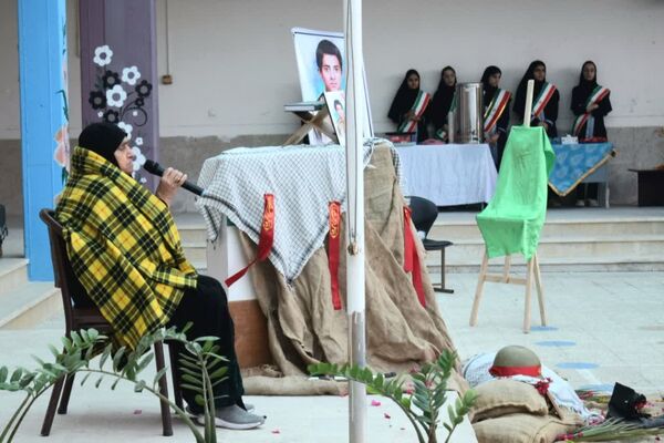 یادواره «لاله‌های روشن» در جم؛ بزرگداشت دانش‌آموز شهید حسین صافی در ریحانه‌النبی
