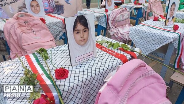 آیین نمادین نواختن زنگ آغاز سال تحصیلی و بازگشایی مدارس در خوزستان