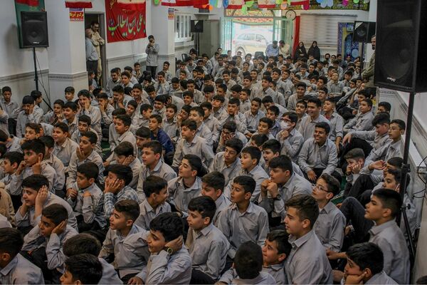 جشن میلاد امام حسن عسکری(ع) در دبیرستان تهرانی باقرشهر 