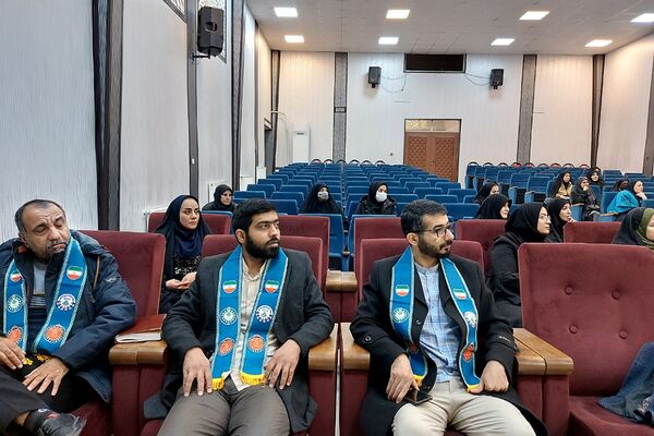 برگزاری دومین دوره تربیت مربی پیشتازان سازمان دانش‌آموزی در کهریزک 