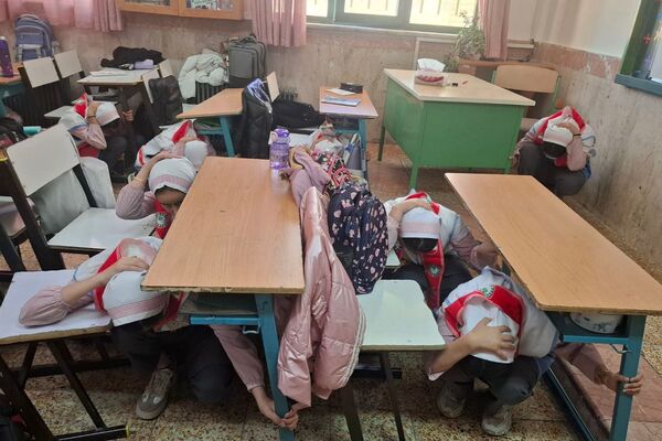 مانور زلزله و ایمنی در مدارس فیروزکوه