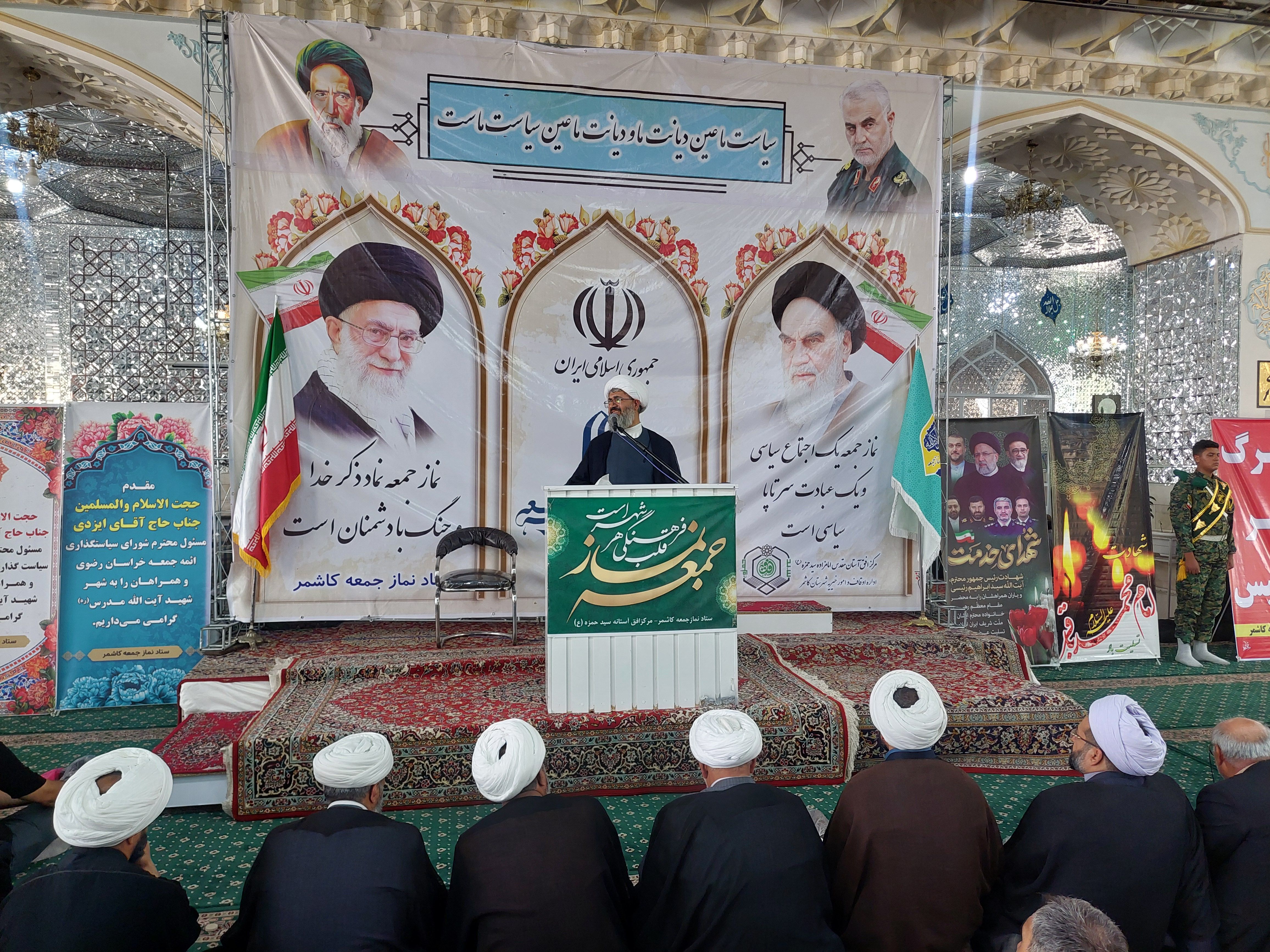 برگزاری نماز جمعه در کاشمر 