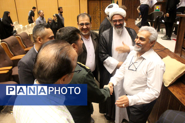 کارگاه نمایشنامه خوانی و نقد فیلم دفاع مقدس در قم