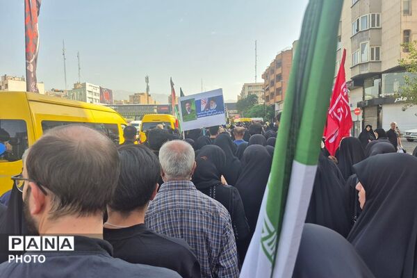 تشییع رهبر شهید؛ قلب تهران در سوگ عظیم انقلاب