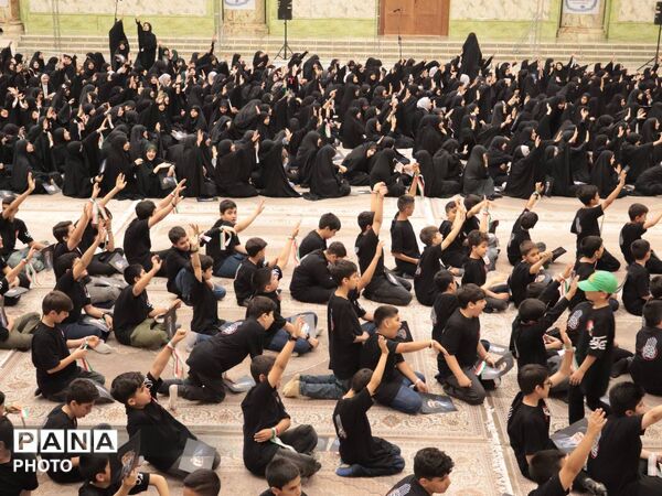 حضور دانش آموزان در همایش باید برخاست