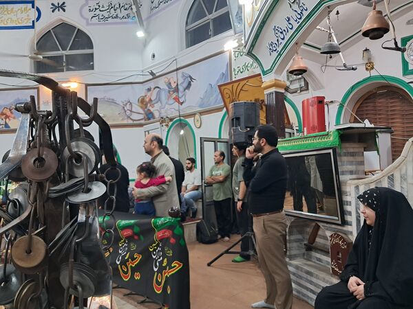 محفل انس با قرآن کریم در زورخانه باب‌الحوائج قائمشهر
