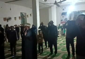احیای شب قدر در جغین رودان؛ زمزمه دعای «فرج» و استغاثه به درگاه معبود