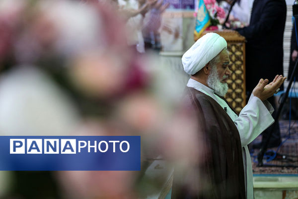 نماز عید قربان در مسجد مقدس جمکران