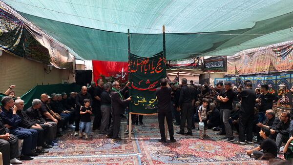 مراسم عاشورای حسینی در انگورستان ملک اصفهان