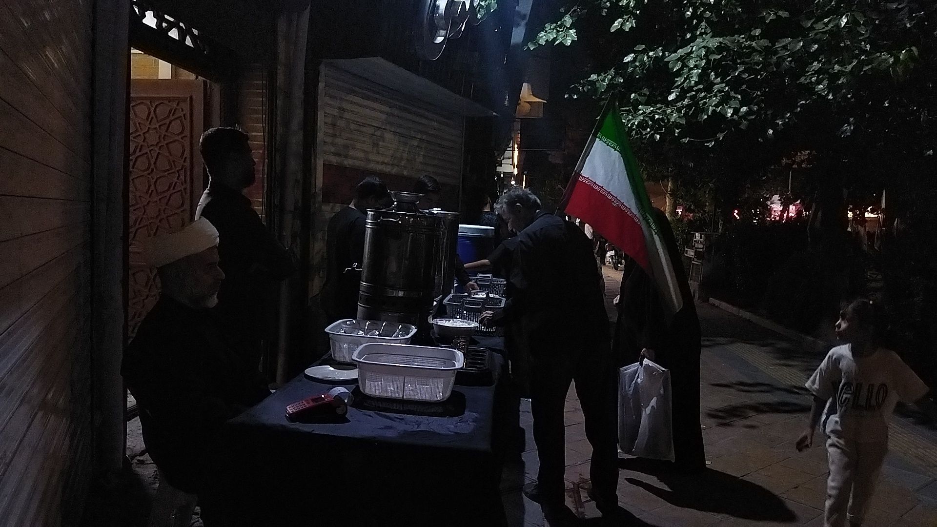 چایخانه حوزه علمیه گلشن در صد و بیست و دومین شب 