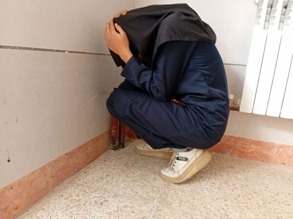 مانور زلزله  در دبیرستان حجت‌ الاسلامی نیشابور 