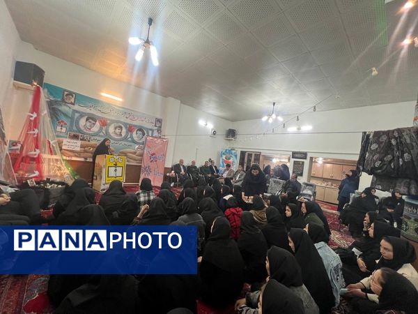 عطر شهدا در مدرسه ابراهیمی دریانی پیچید