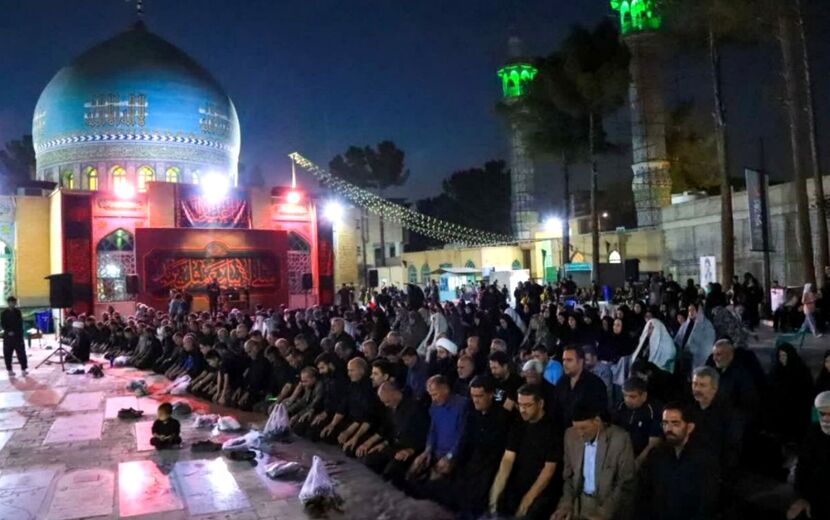عزاداری شب هفتم محرم در امامزاه عمادالدین رباط‌کریم