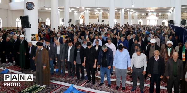 نماز عبادی و سیاسی جمعه در شهرستان نظرآباد 