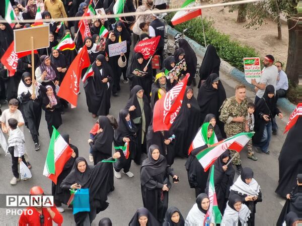 اصفهان در مسیر «جان‌فدا»؛ از میدان آزادی تا گلستان شهدا