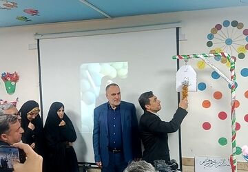 تجلیل از مقام معلم در مدرسه صیرفیان