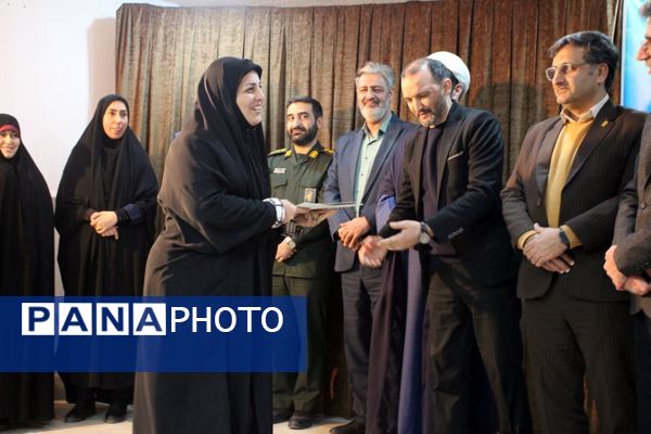 آیین گرامیداشت هفته امور تربیتی و تربیت اسلامی در شهرستان سمنان 