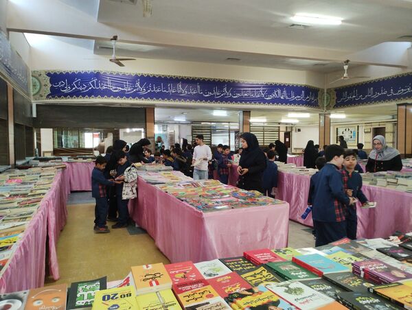 نمایشگاه کتاب کانون مهدیه همدان