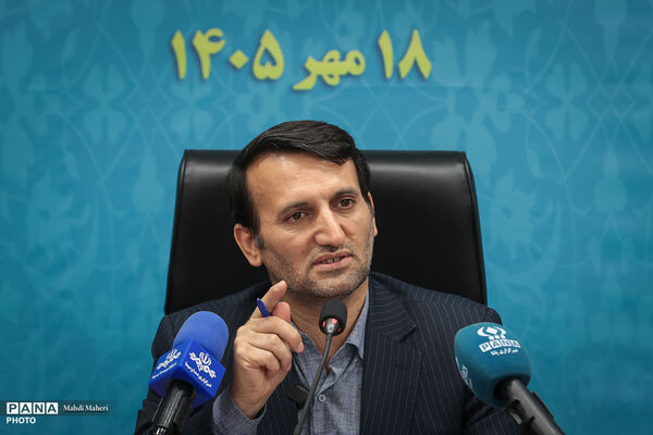 نشست خبری سخنگوی وزارت آموزش و پرورش با دانش‌آموز خبرنگاران پانا