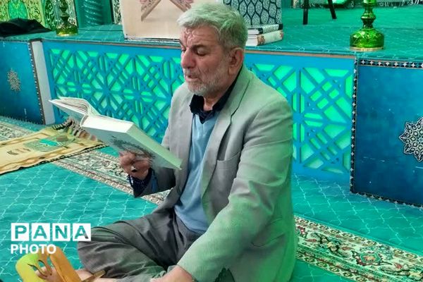 اقامه باشکوه نماز وحدت‌آفرین جمعه در فیروزکوه