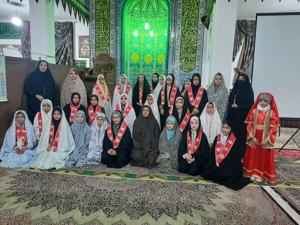 اعتکاف سازمان دانش آموزی دختران کرمان