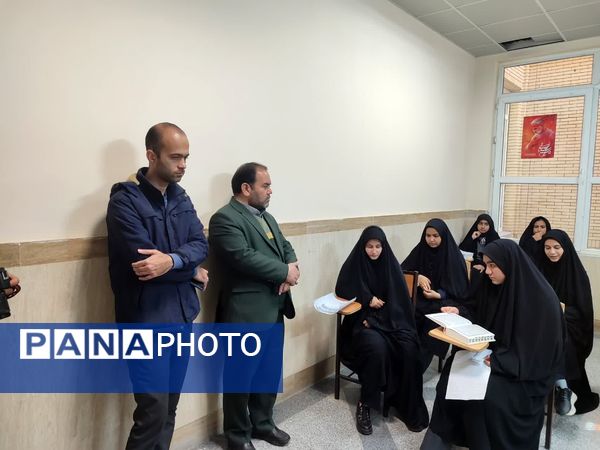 مسابقات قرآن و عترت متوسطه دوم در شهرستان کاشمر 