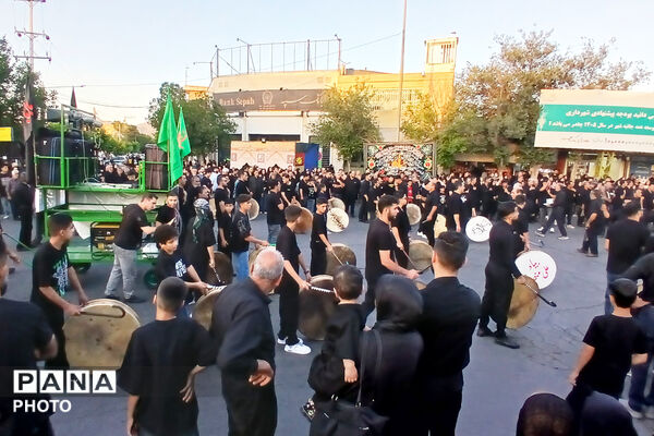 تجلی وحدت در عاشورای آباده