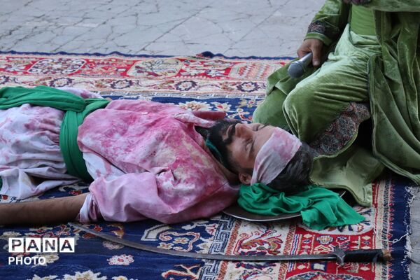 طنین تعزیه در صحن امام‌زاده عقیل (ع) اسلامشهر 