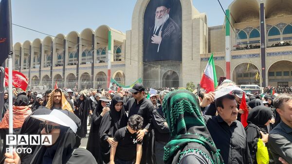 روزی که تاریخ در مصلی ایستاد