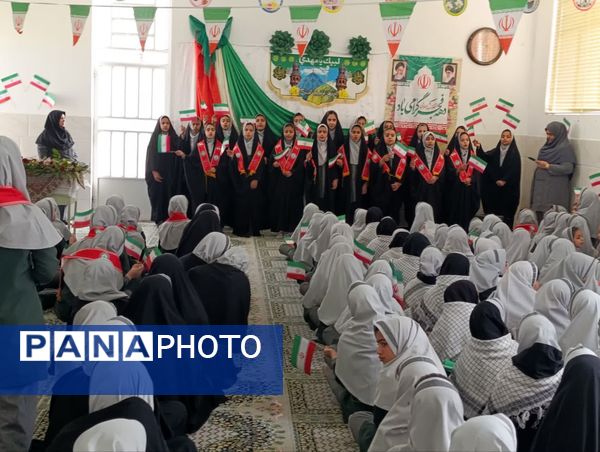 یاوران انقلاب در دبستان خدیجه کبری ابرکوه