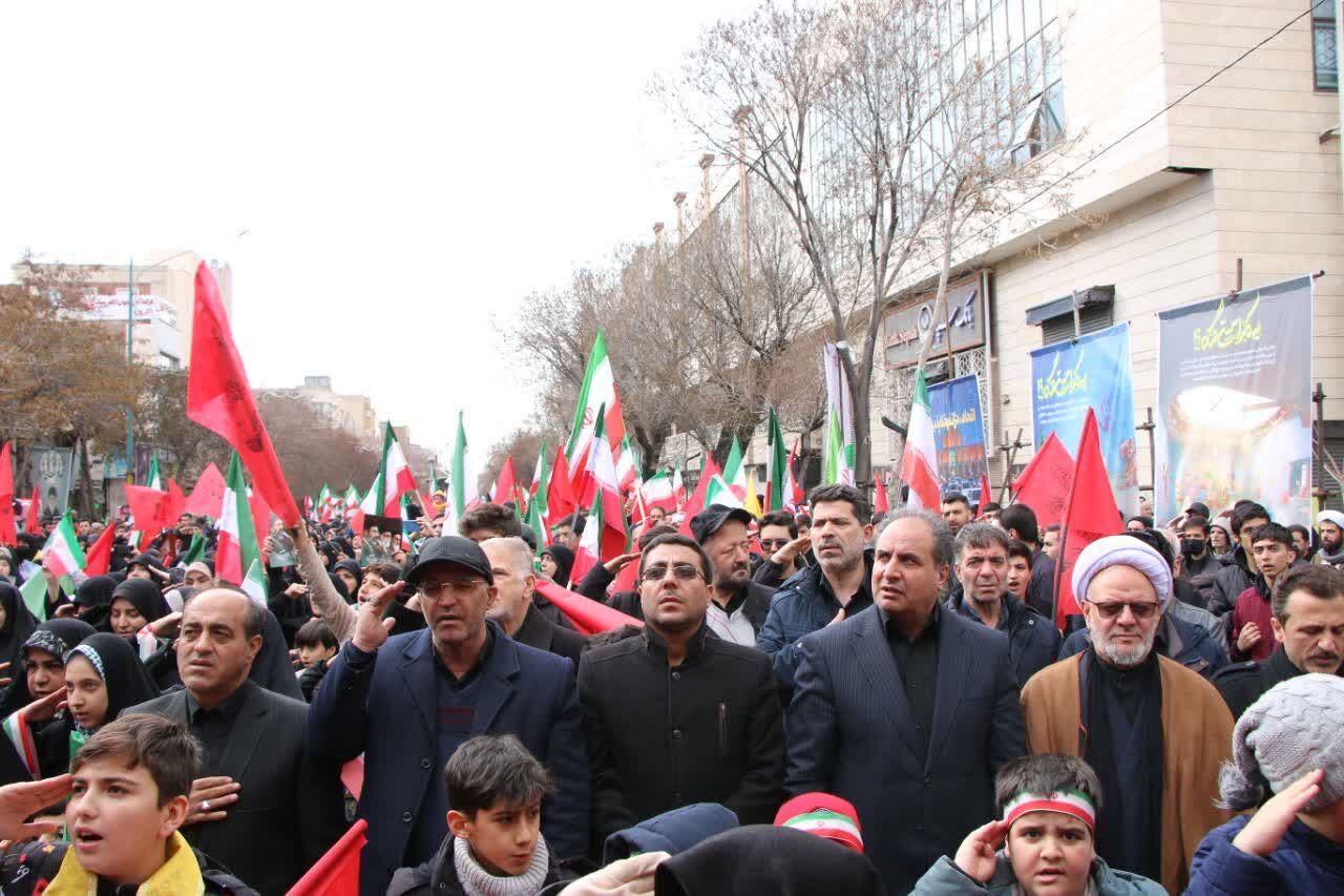 اجتماع بزرگ نوجوانان تبریزی شجره طیبه