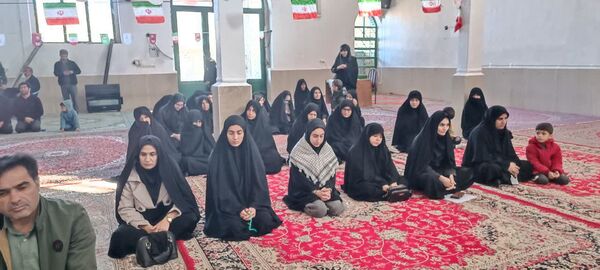 برگزاری باشکوه مراسم حماسه ۹ دی در مصلای مسجد کوهنانی