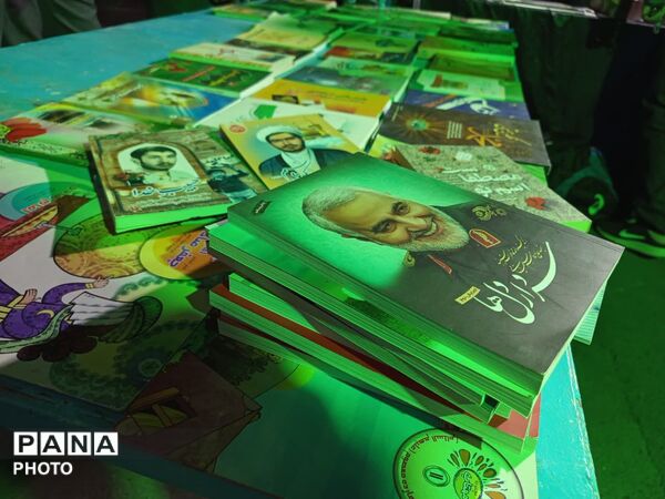  برپایی غرفه‌های نوجوانان در شب‌های راهپیمایی 