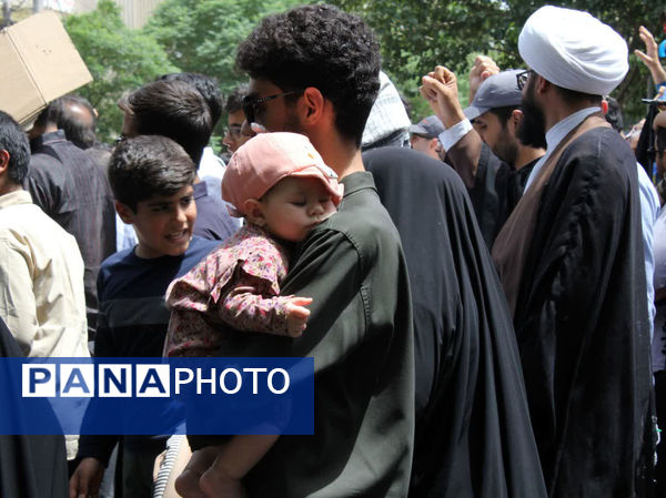 راهپیمای جمعه خشم و نصر در قم