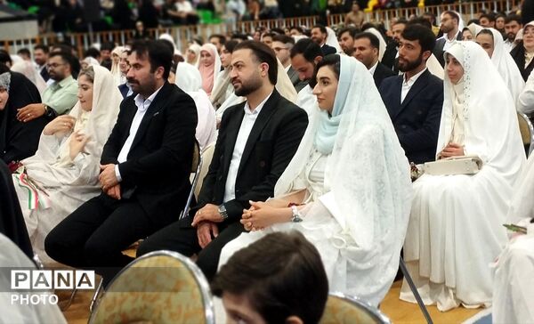 جشن بزرگ ازدواج ۱۳۰ زوج جوان دانشجو در همدان