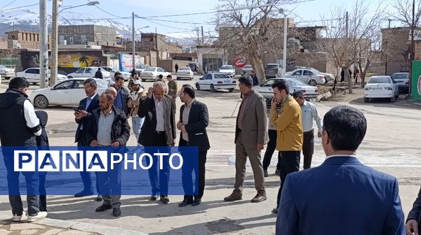 نماز عبادی سیاسی جمعه  شهر خور در روستای بوژمهران 