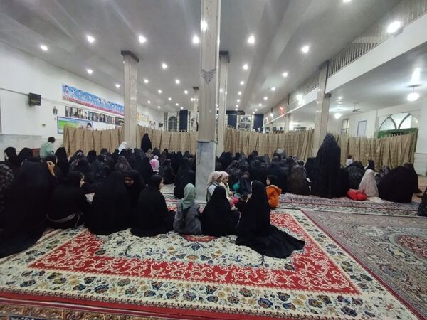 جشن شب ولادت حضرت مهدی عج‌ در روستای مهدی آباد خلیل آباد