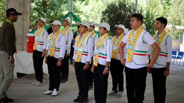 روز اول پیش اردوی ملی پیشتازان پسر سازمان دانش‌آموزی آذربایجان شرقی
