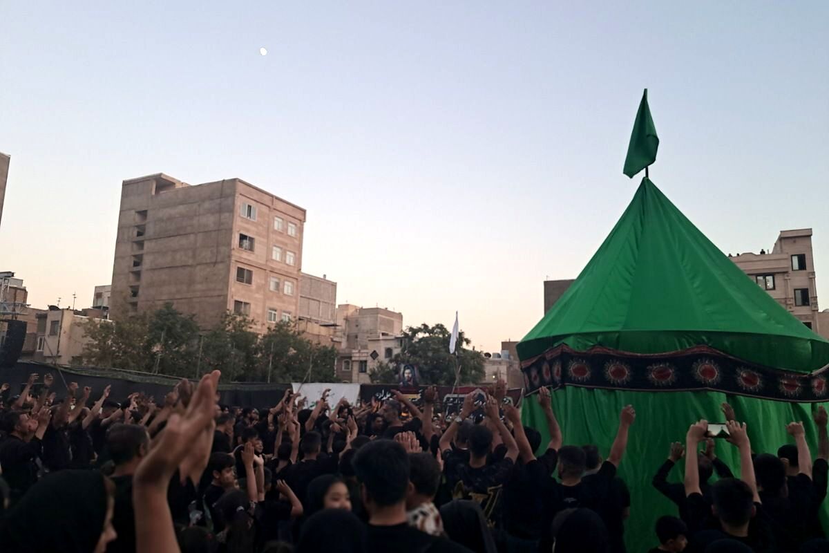 سوگ خیمه ها وقتی شعله های آتش داستان رنج کربلا را روایت می کنند