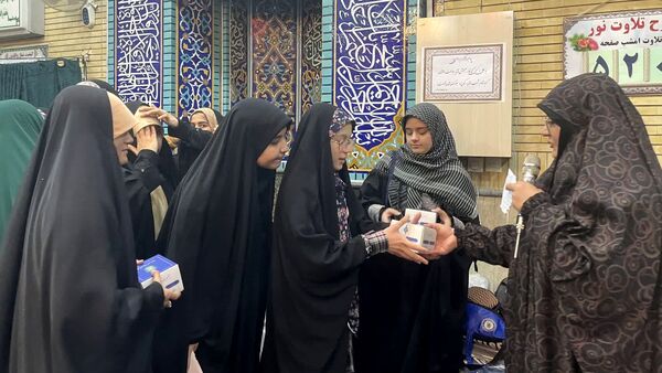 اعتکاف دانش آموزی در مسجد جوادالائمه (ع)؛سفری به قلب عبادت