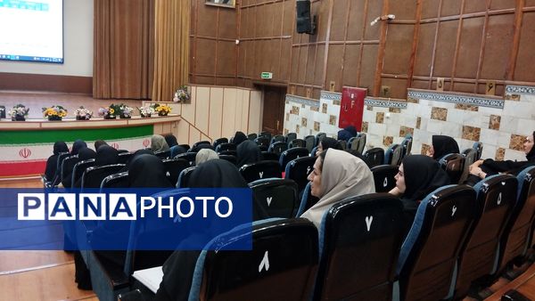 برگزاری برنامه آموزشی ویژه رابطان مشاور مدارس ابتدایی 